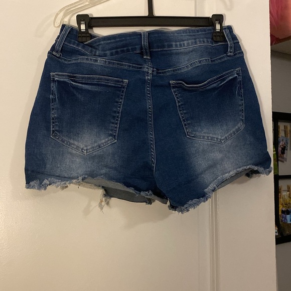 jean shorts - Picture 2 of 3
